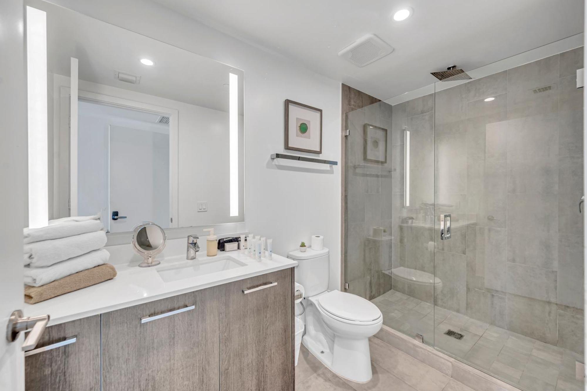 Great 3 Beds 3 Baths Appartment Downtown Miami Ngoại thất bức ảnh