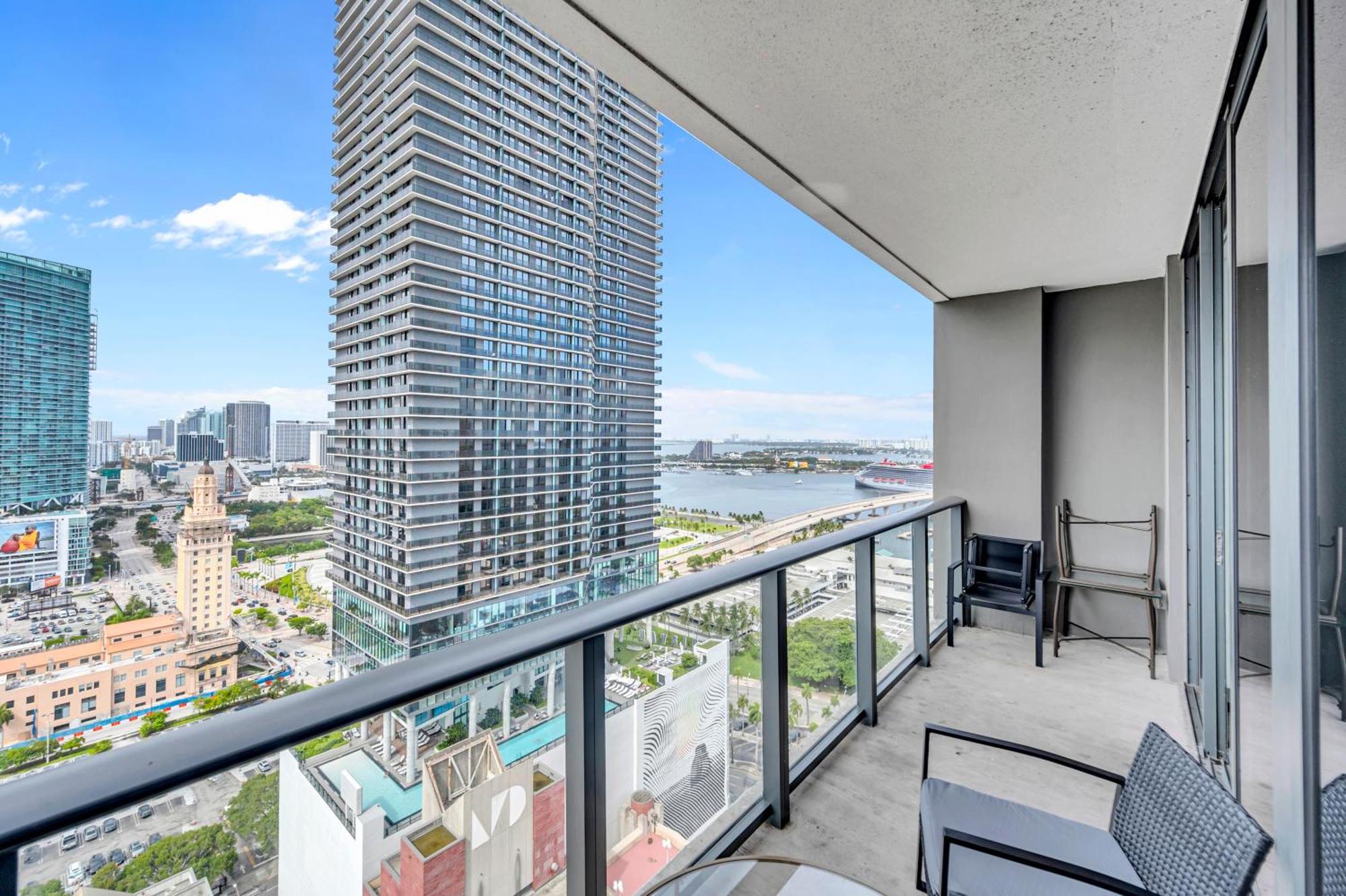 Great 3 Beds 3 Baths Appartment Downtown Miami Ngoại thất bức ảnh
